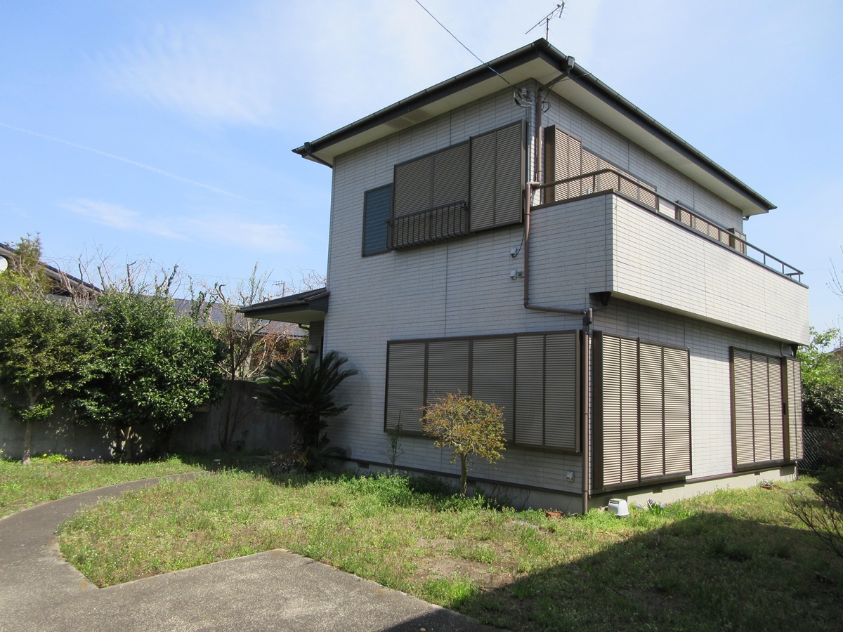 川奈 敷地平坦 ２階より海望む 病院近 周辺永住者多